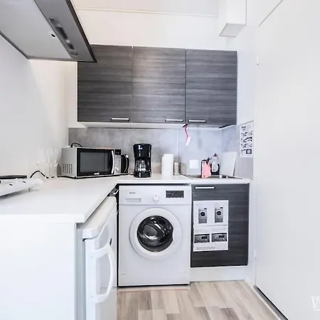 Keskusta Sviitti Parvekkeella Ja Pyykinpesukoneella Vanha Postitalo *